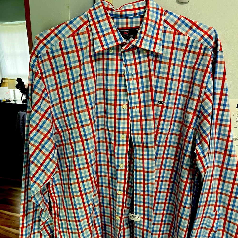 Vineyard Vines EUC